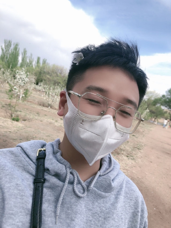 晨晨的第一张照片--呼和浩特中老年相亲网